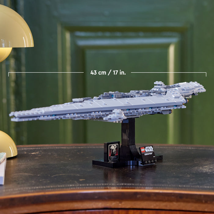 LEGO Star Wars 75356 Supersternzerstörer Executor™ – Raumschiff-Modell für Erwachsene mit Display-Ständer und Namensschild