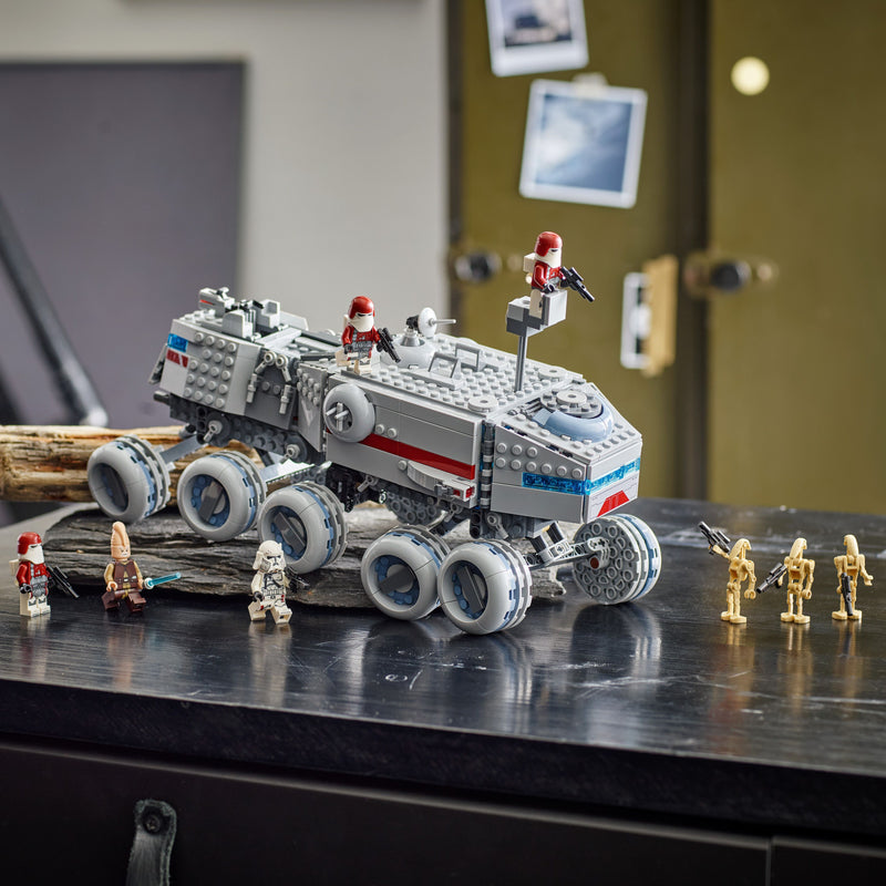 LEGO® Star Wars™ 75413 - Republikanischer Juggernaut
