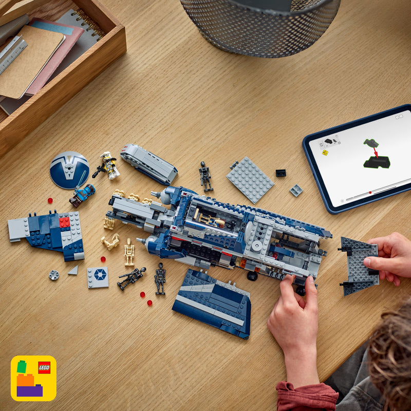 LEGO 75435 MTT™ der Separatisten in der Schlacht von Felucia