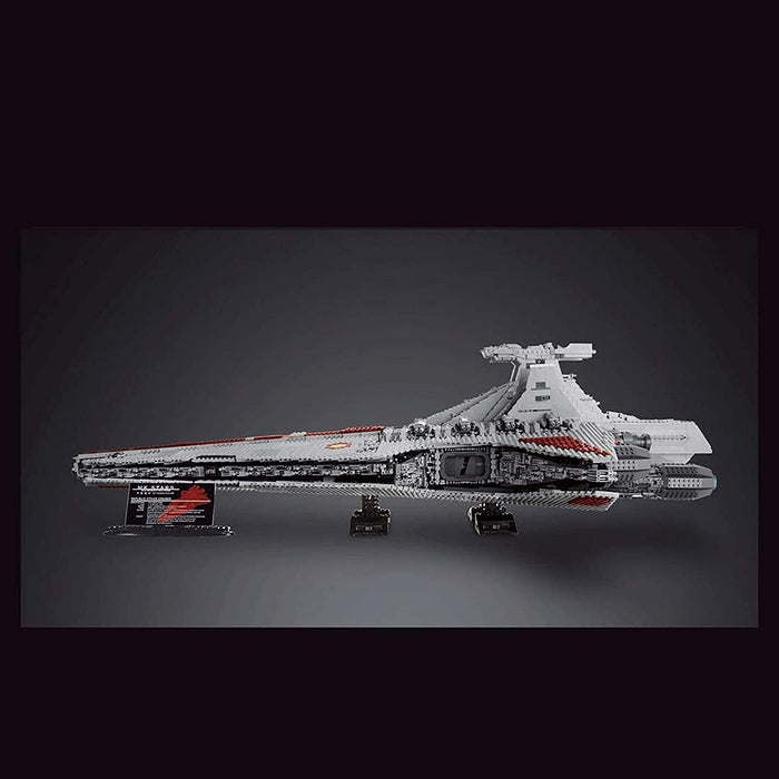 Mould King 21005 Republic Attack Cruiser